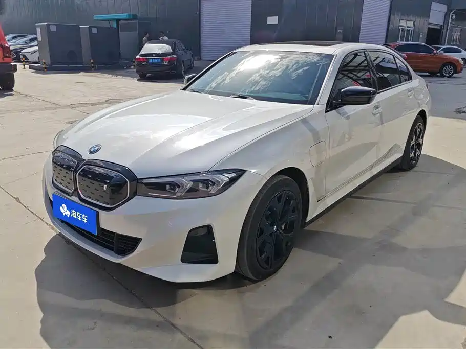 BMW i3 2023