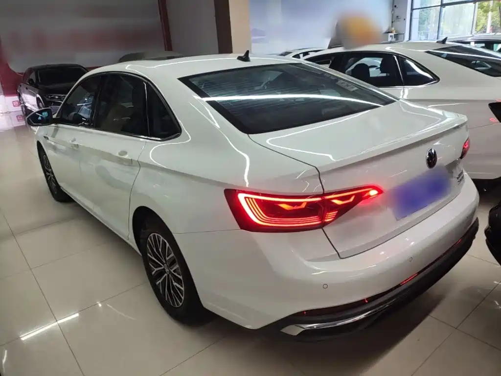 Volkswagen Sagitar — миниатюра 5