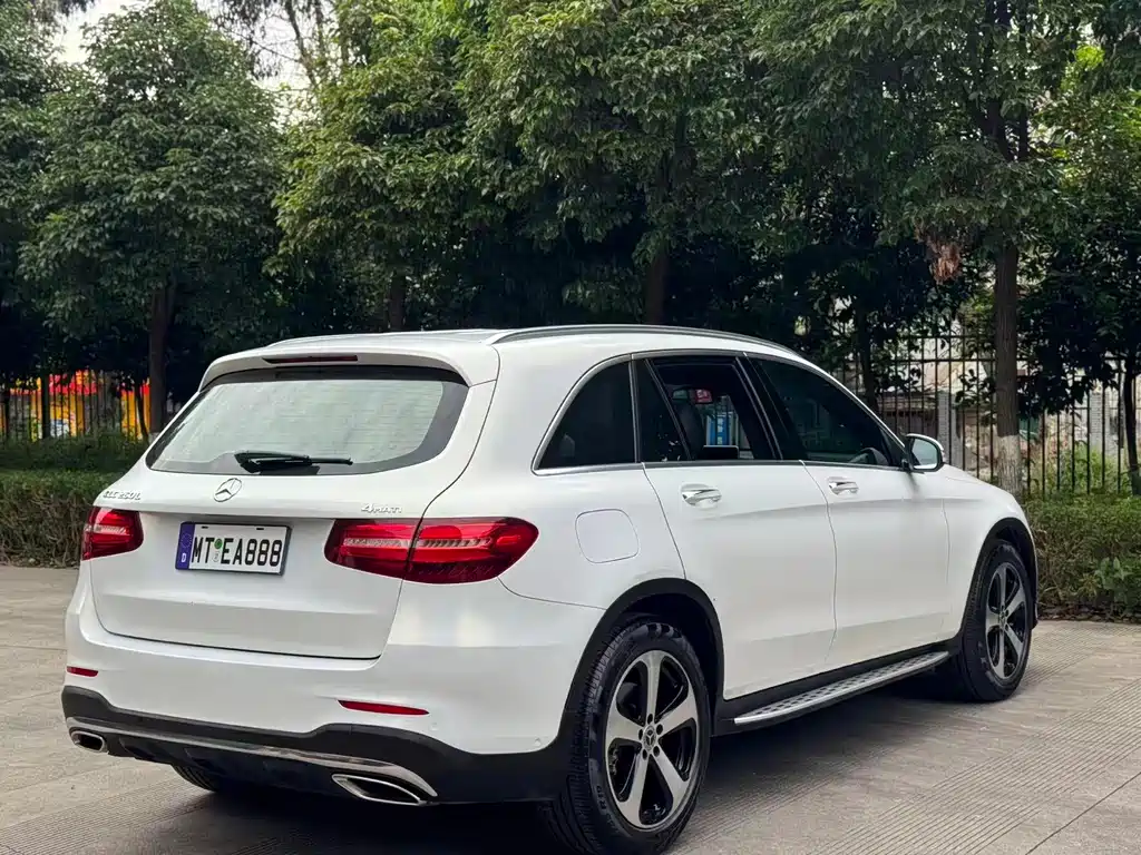 Mercedes-Benz GLC — миниатюра 9