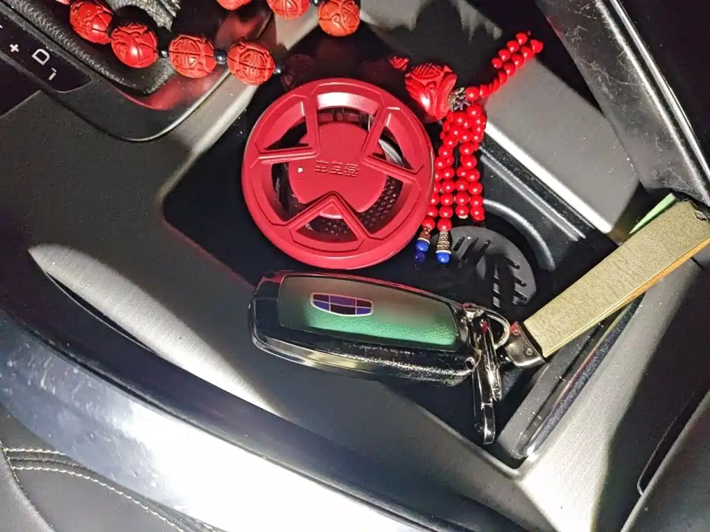 Geely Boyue — миниатюра 12
