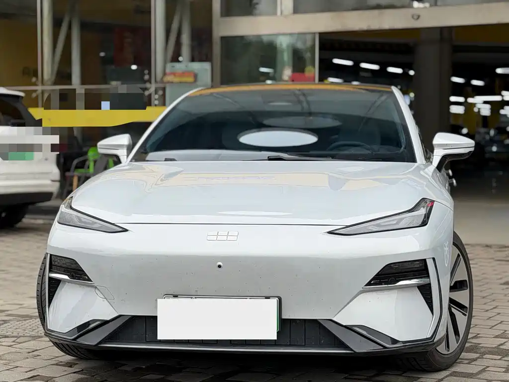 GEELY GALAXY GALAXY E8