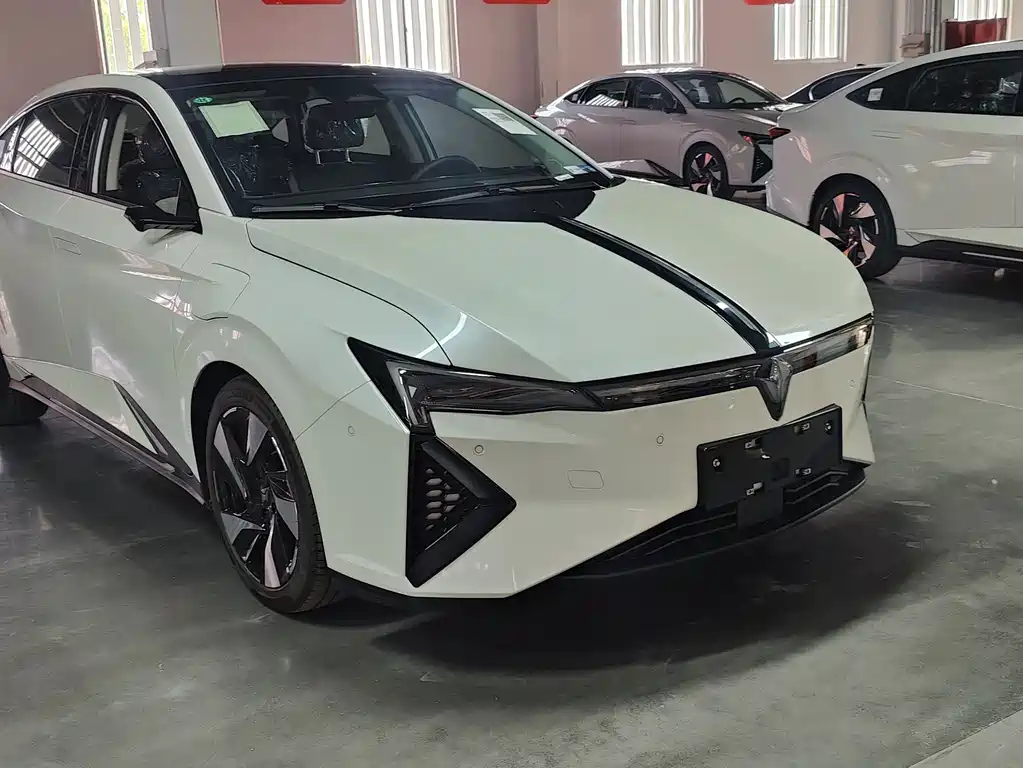 Lingxi L 2025 +