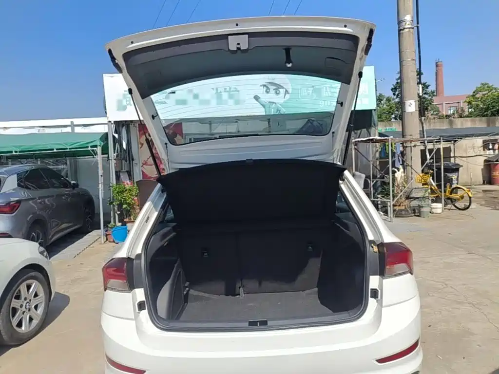 Skoda Rapid Spaceback — миниатюра 19