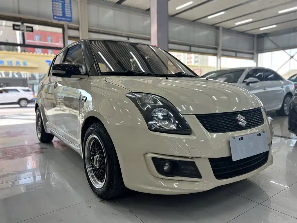 Suzuki Swift — миниатюра 3