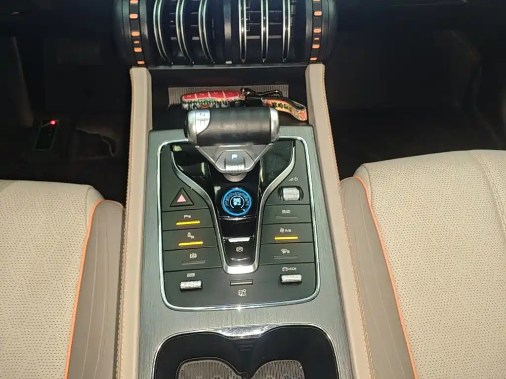 BYD Yuan Plus — миниатюра 14