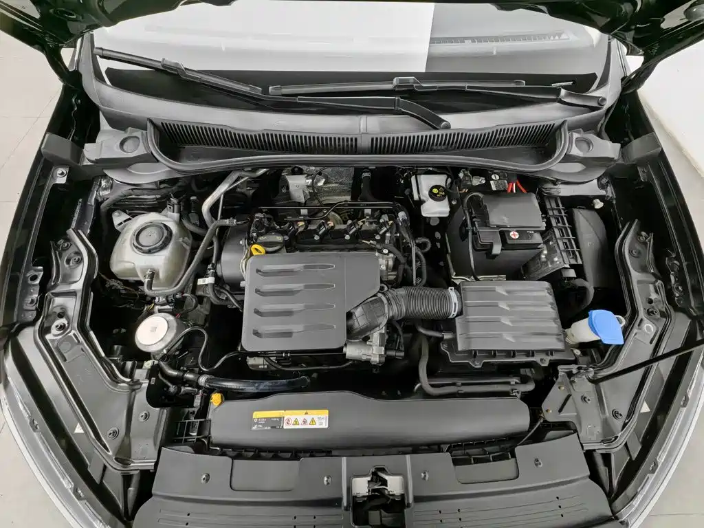 Volkswagen Lavida — миниатюра 6