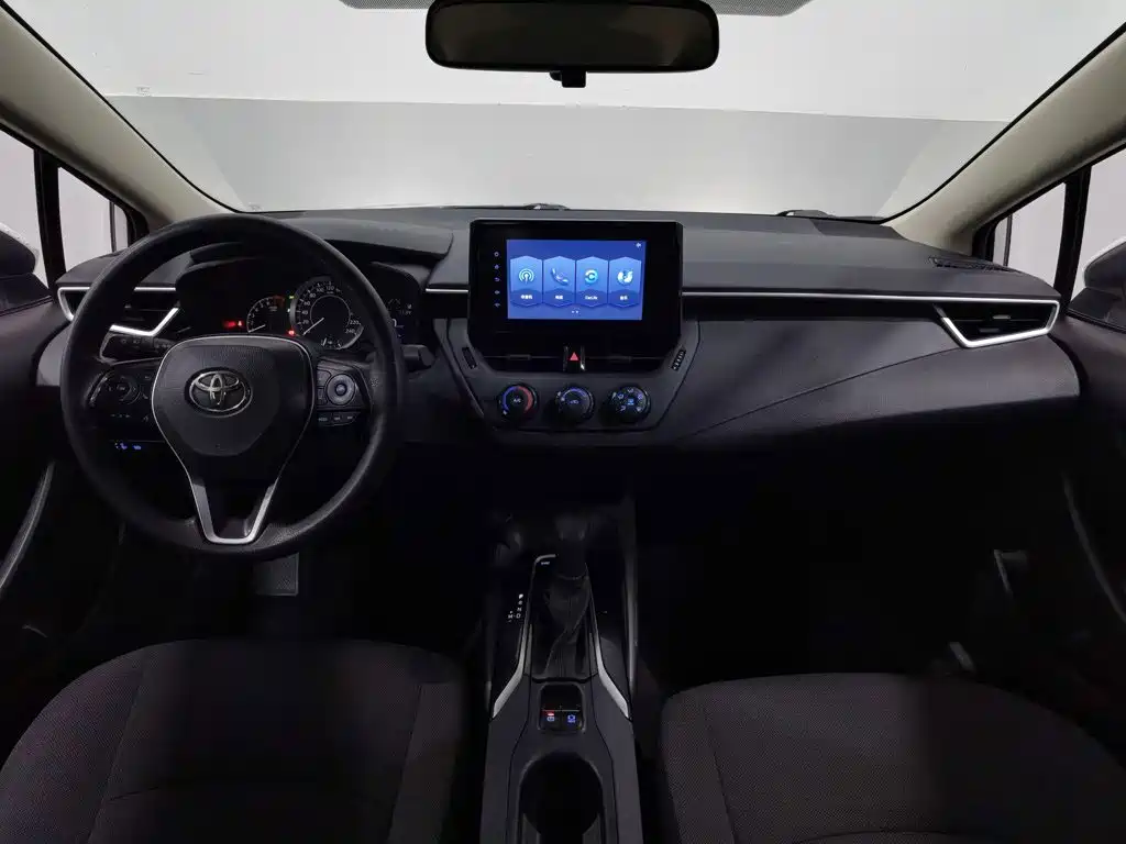 Toyota Corolla — миниатюра 5