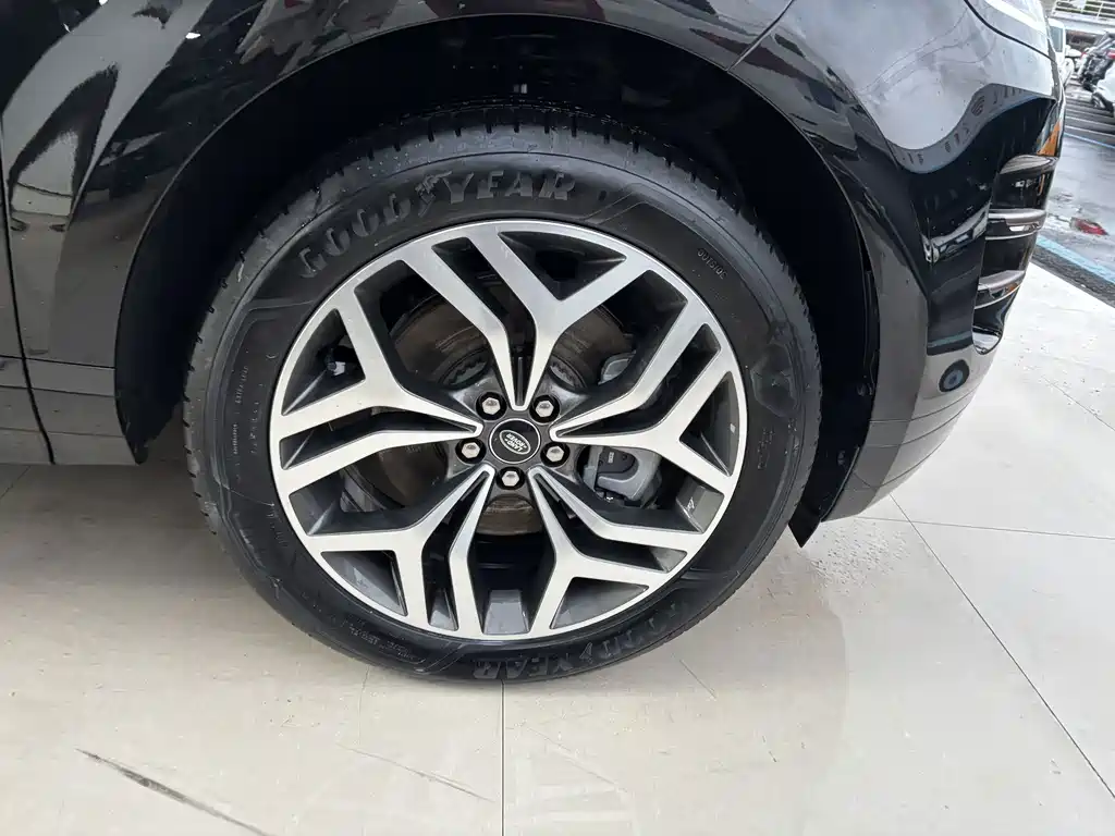 Land Rover Evoque — миниатюра 33