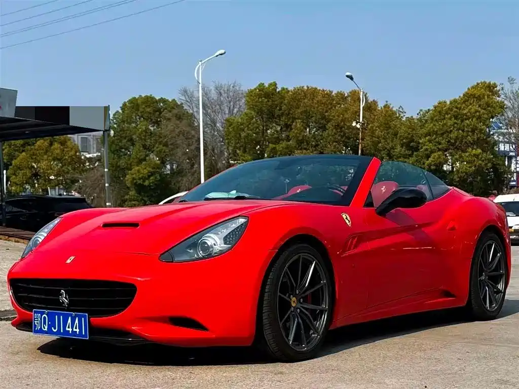 Ferrari California T 2014