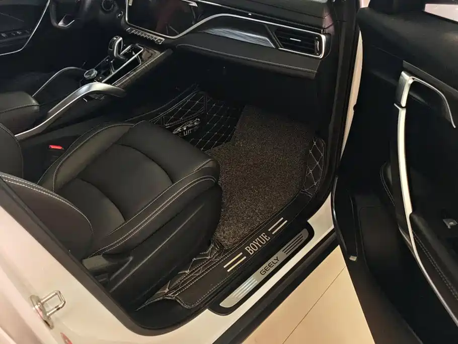 Geely Boyue — миниатюра 8
