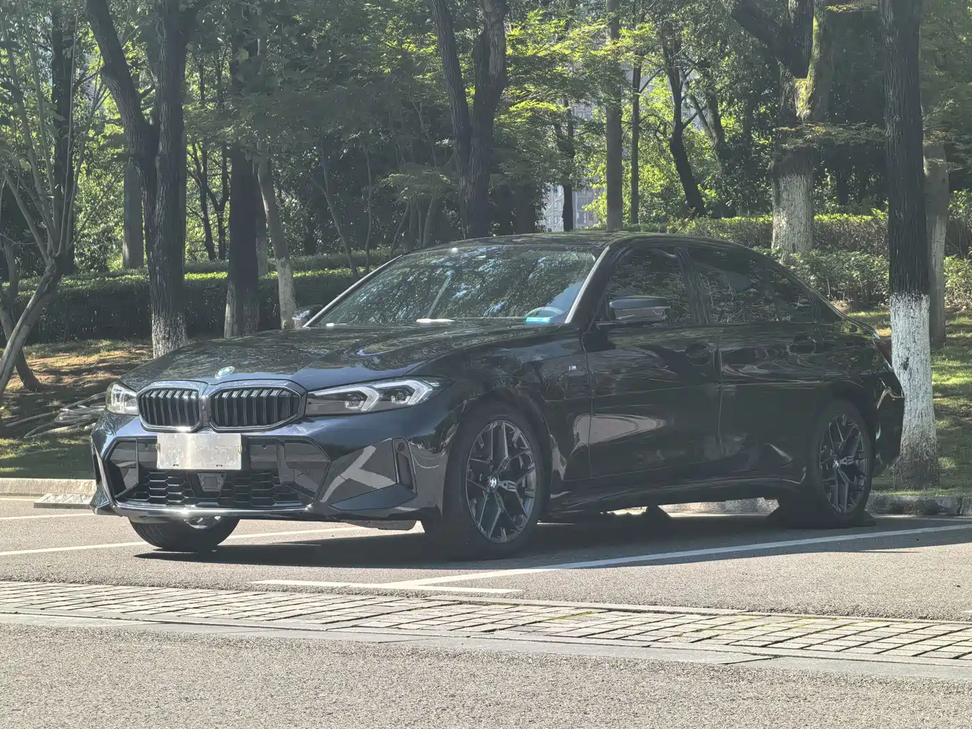 宝马3系 2025款 330Li M运动曜夜套装 2025