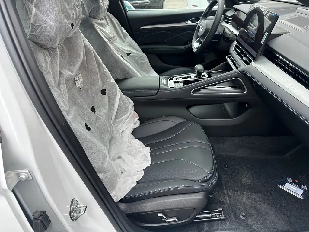 GEELY AUTOMOBILE XINGRUI