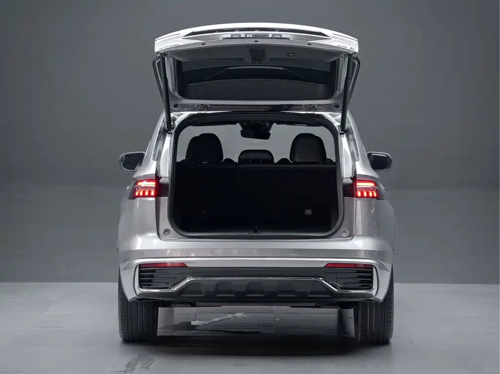 Geely Xingyue L — миниатюра 9