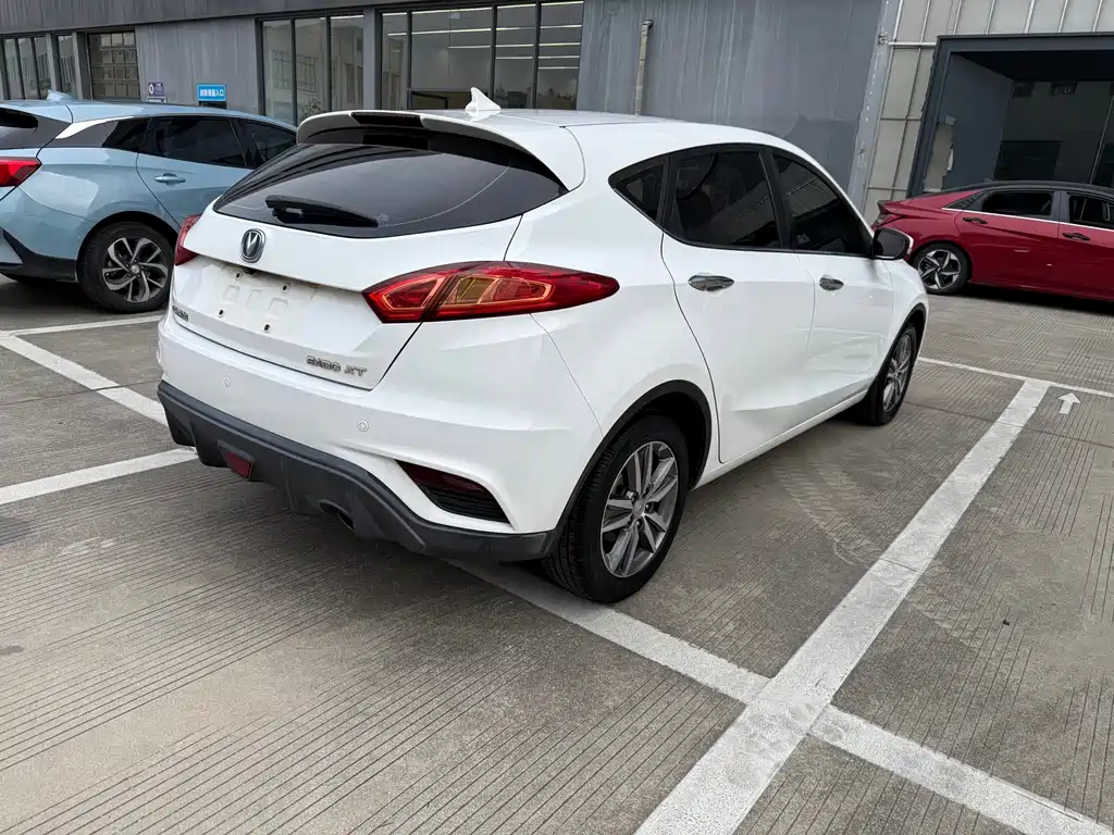 Changan Eado XT — миниатюра 4