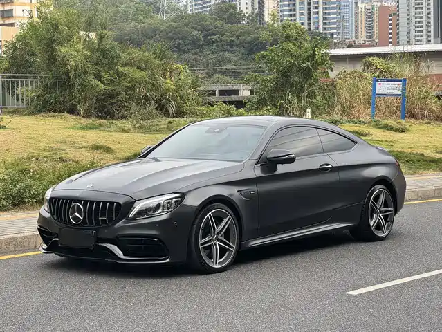 MERCEDES-BENZ C CLASS AMG 2021