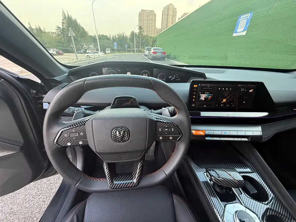 Changan UNI-V — миниатюра 7