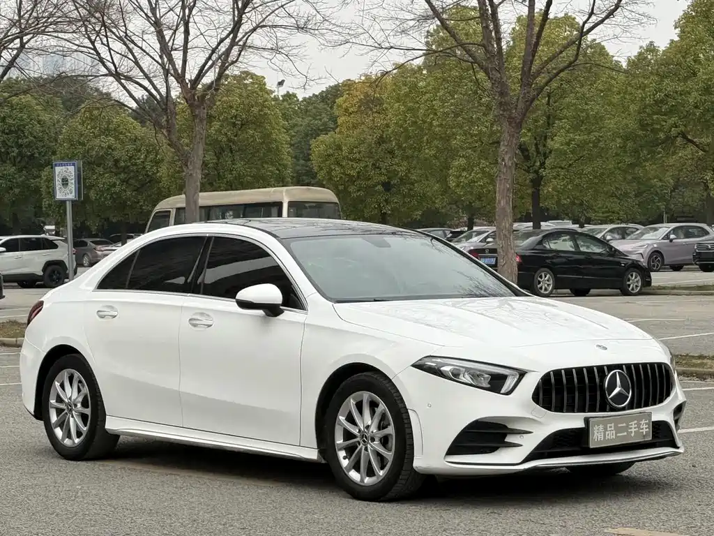 Mercedes-Benz A-Class — миниатюра 3