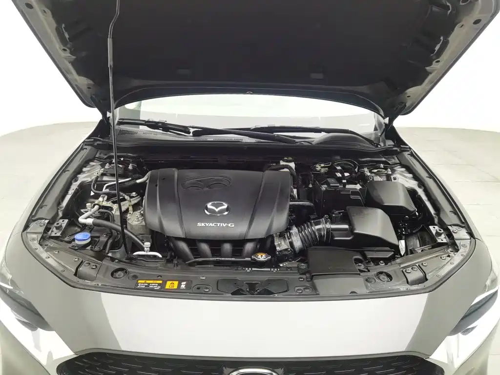 Mazda 3 Axela — миниатюра 6