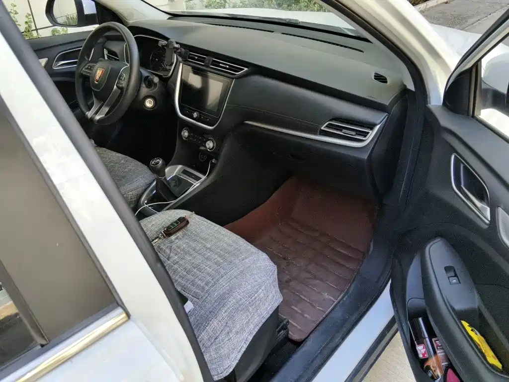 Roewe RX3 — миниатюра 19