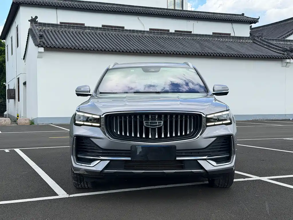 Geely Xingyue L — миниатюра 2