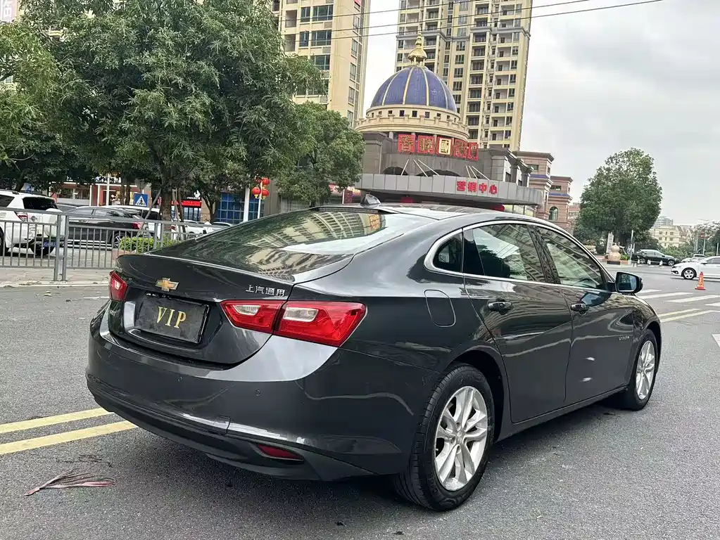 Chevrolet Malibu XL — миниатюра 7