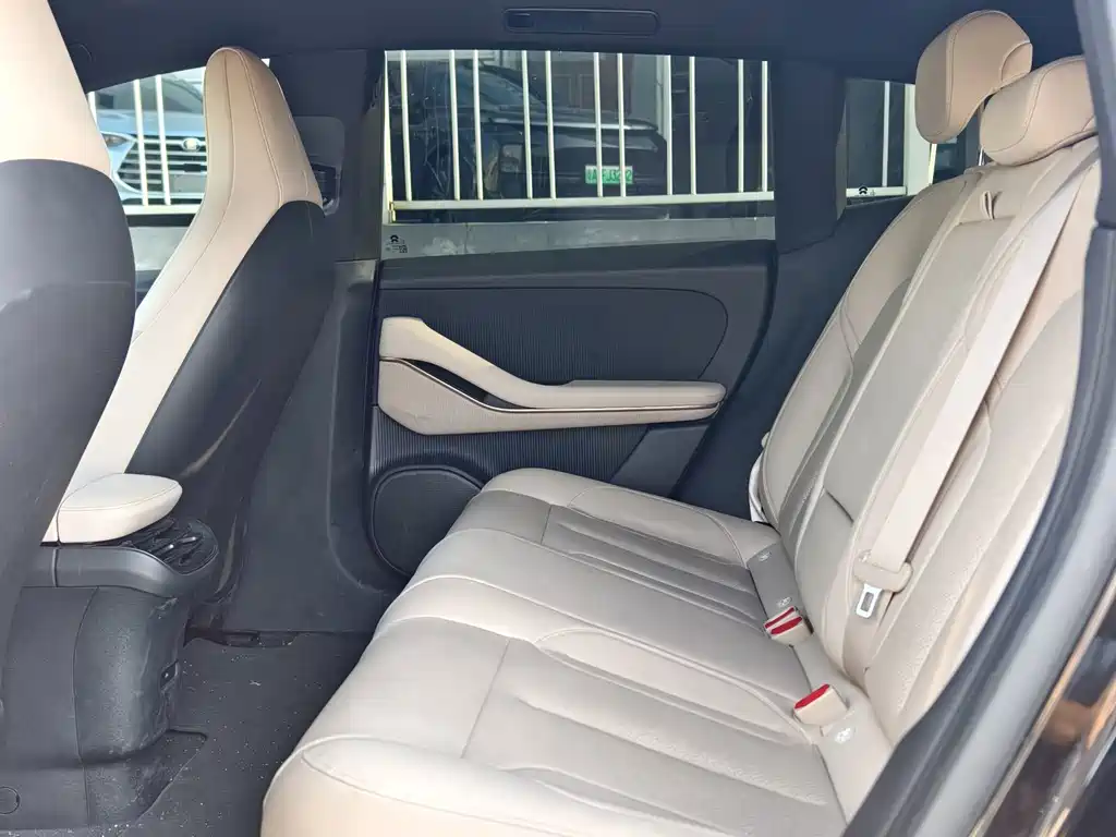 NIO ET5T — миниатюра 9
