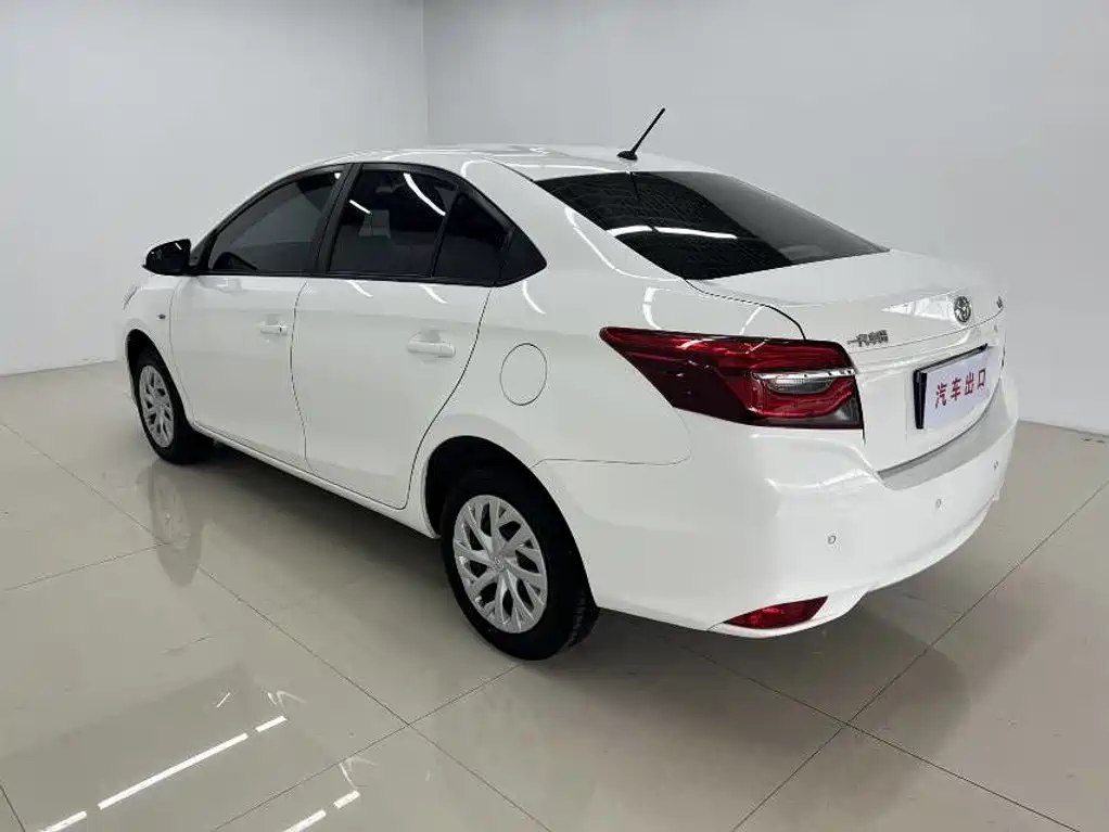 Toyota Vios — миниатюра 6