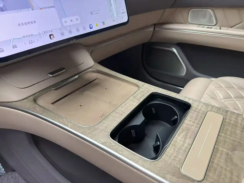 NIO ET9 — миниатюра 5