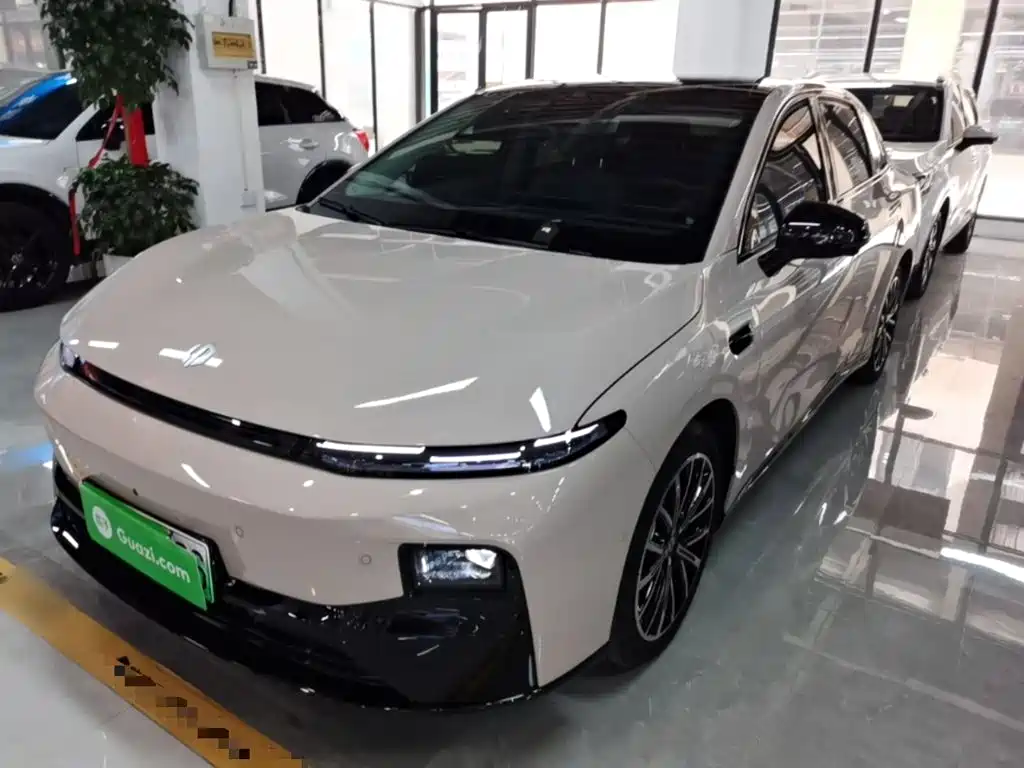 Leapmotor B01