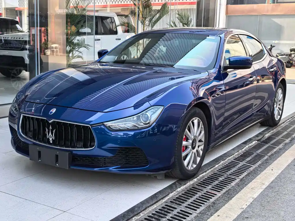 Maserati Ghibli 2015