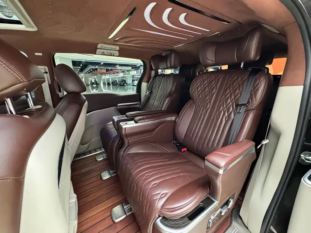 Buick GL8 2021 652T Luxury