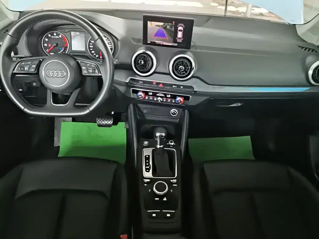 Audi Q2L — миниатюра 13