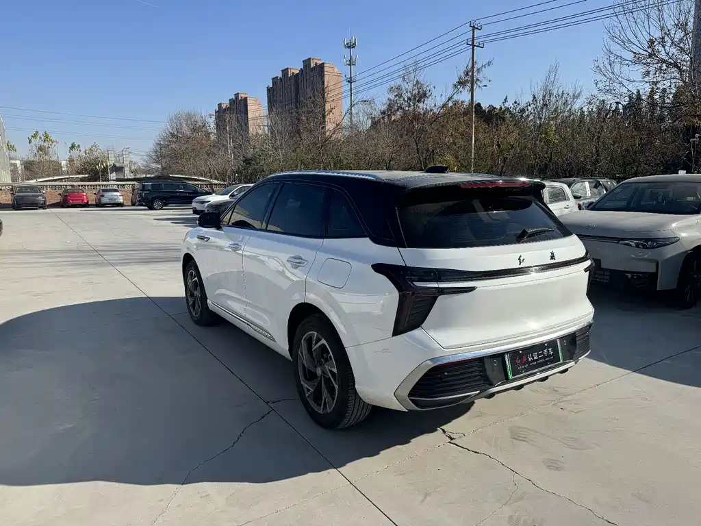 Hongqi HONGQI HS3 PHEV