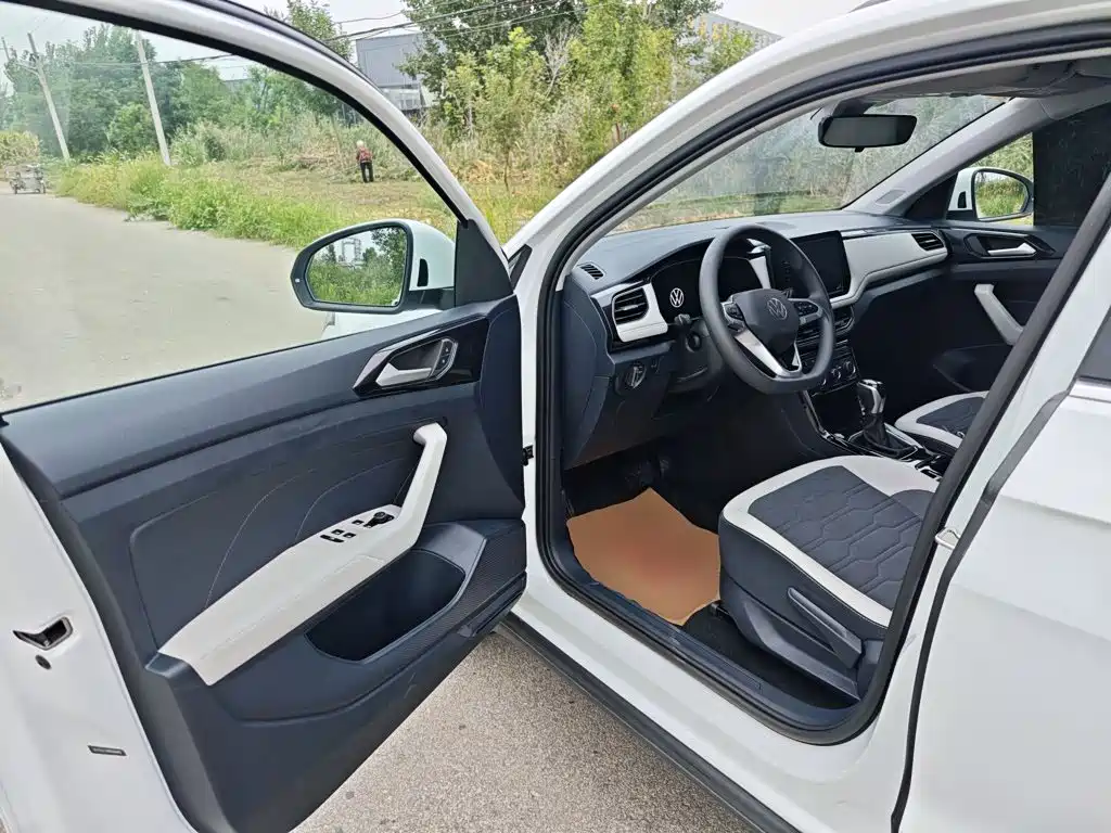 Volkswagen Tharu — миниатюра 16
