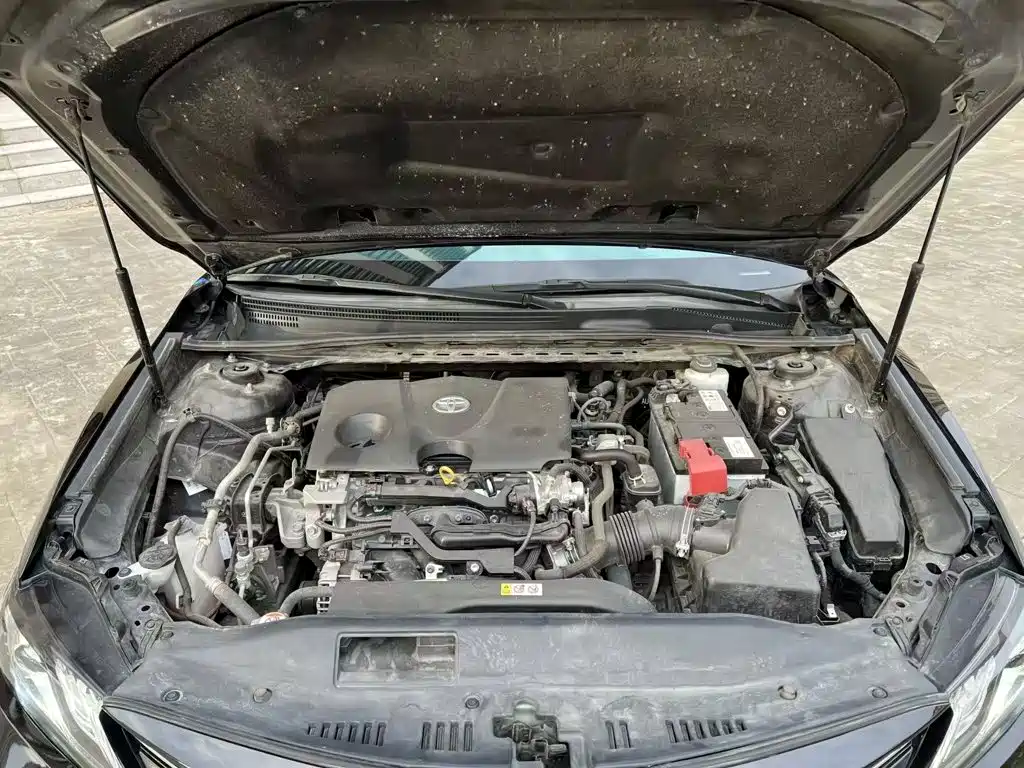 Toyota Camry — миниатюра 16
