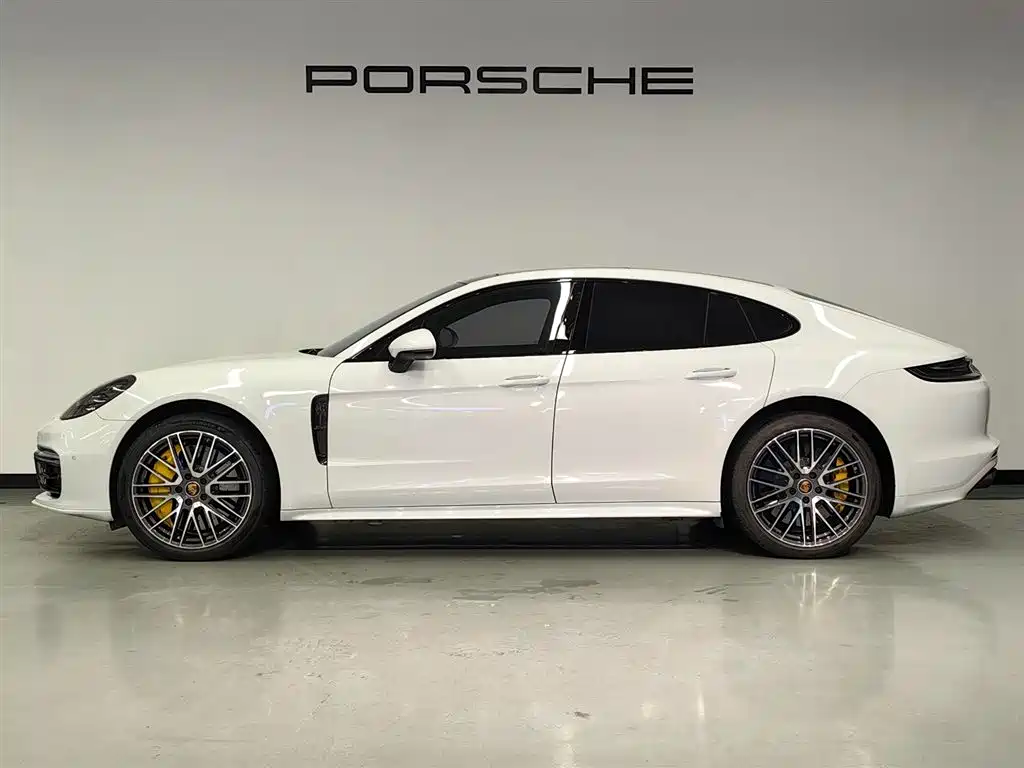 Porsche Panamera — миниатюра 5