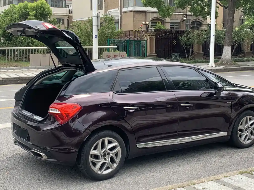 DS DS 5 — миниатюра 5