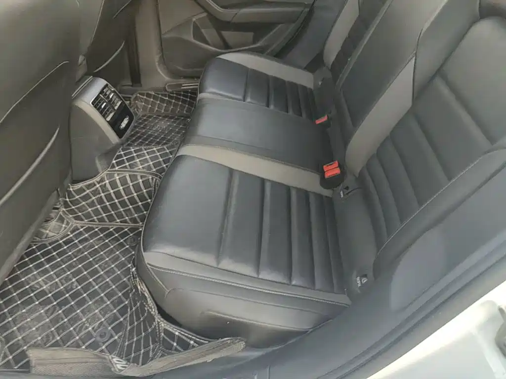 Volkswagen Sagitar — миниатюра 17