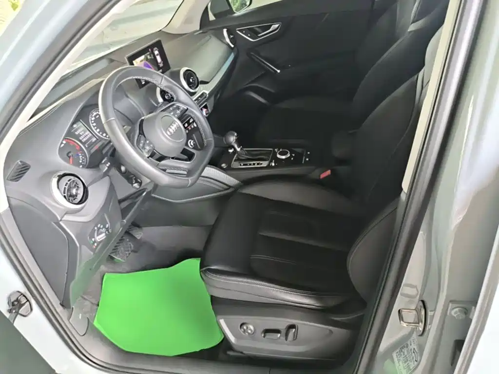 Audi Q2L — миниатюра 15