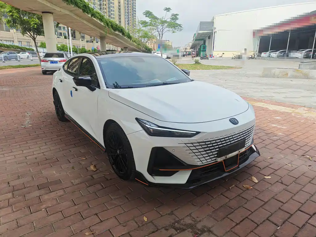 Changan UNI-V — миниатюра 2