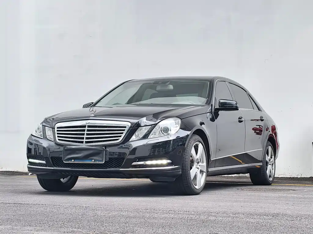 Mercedes-Benz E-Class 2013