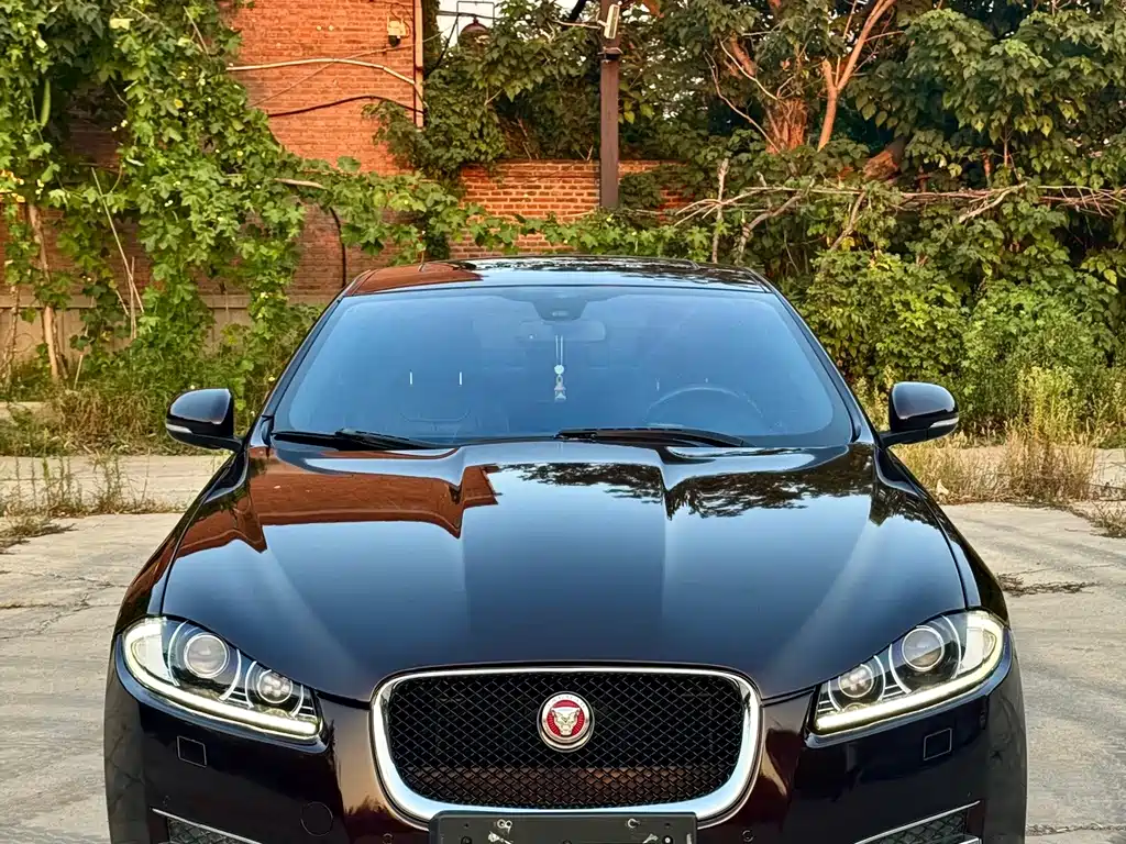 Jaguar XF — миниатюра 2