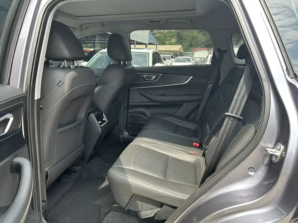Chery Tiggo 8 — миниатюра 5