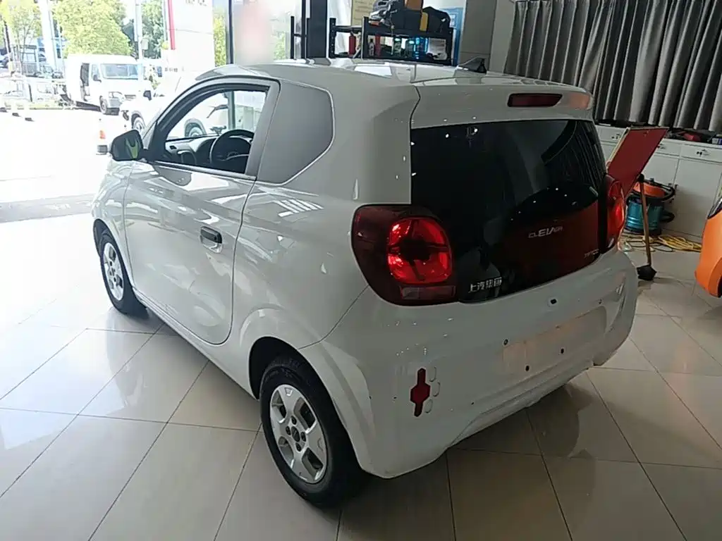 Roewe Clever — миниатюра 5