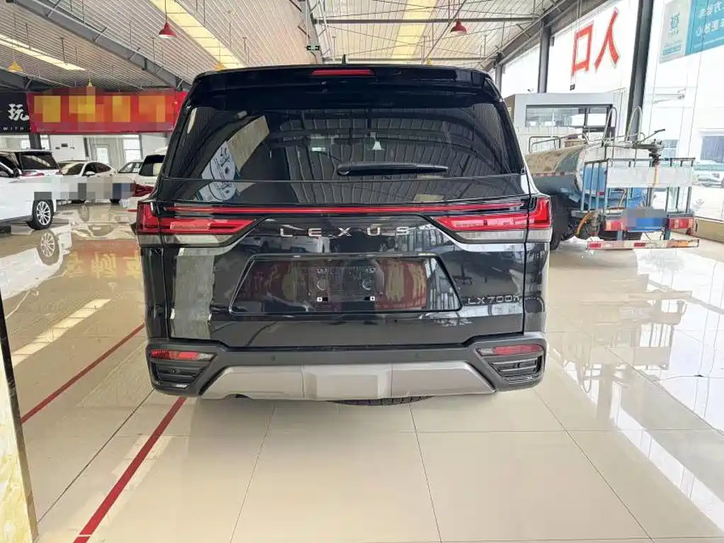 Lexus LX — миниатюра 3