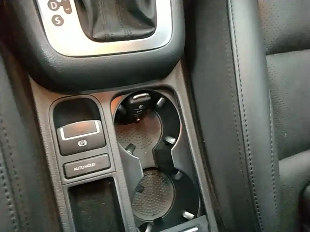 Volkswagen Tiguan — миниатюра 9