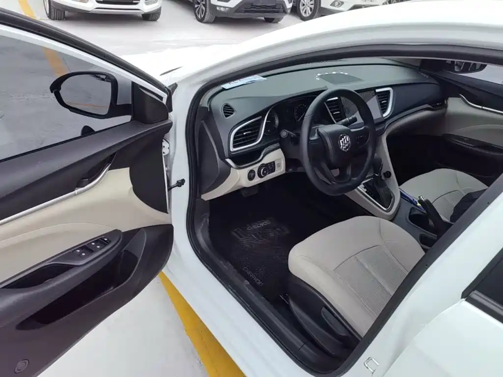 Buick Excelle — миниатюра 16