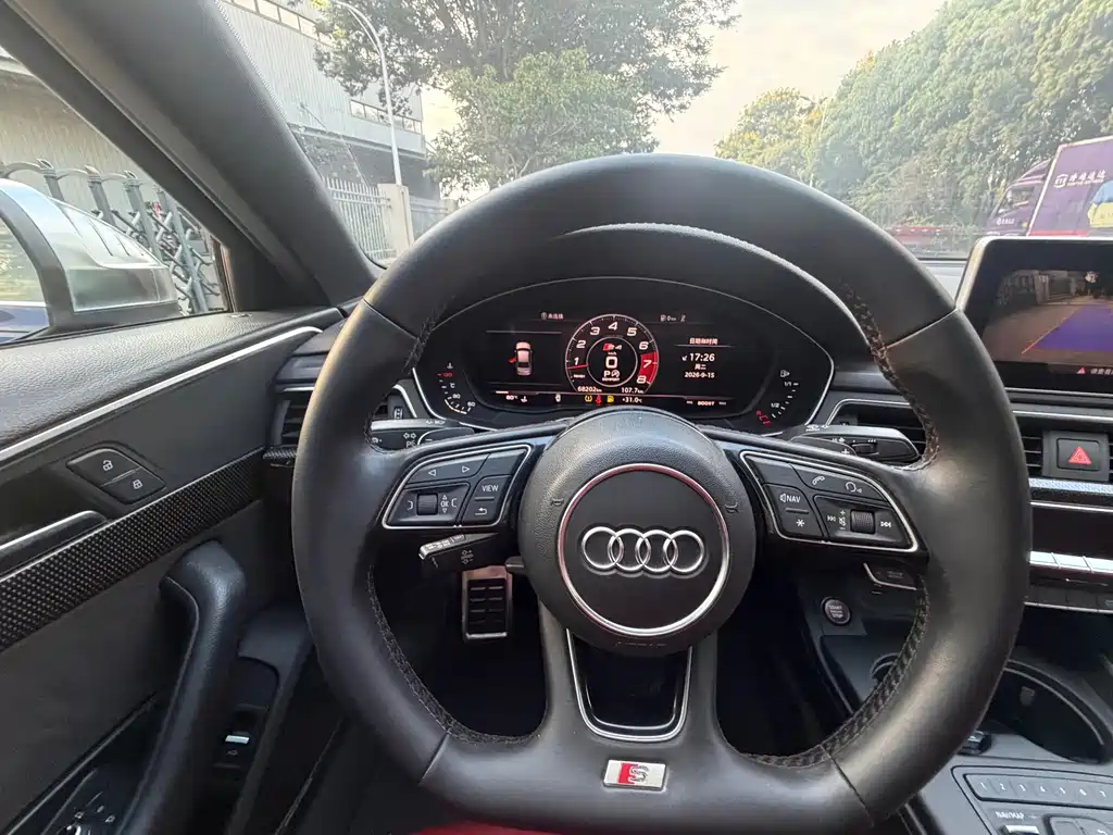 Audi S4 — миниатюра 18