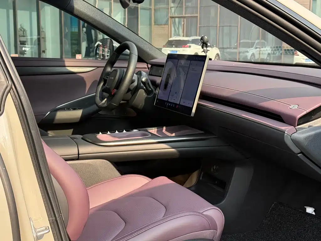 XIAOMI CAR XIAOMI SU7