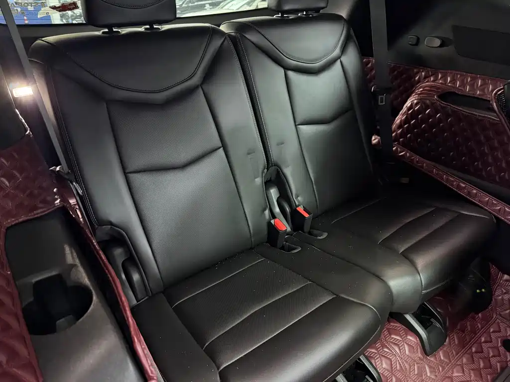 Cadillac XT6 — миниатюра 16